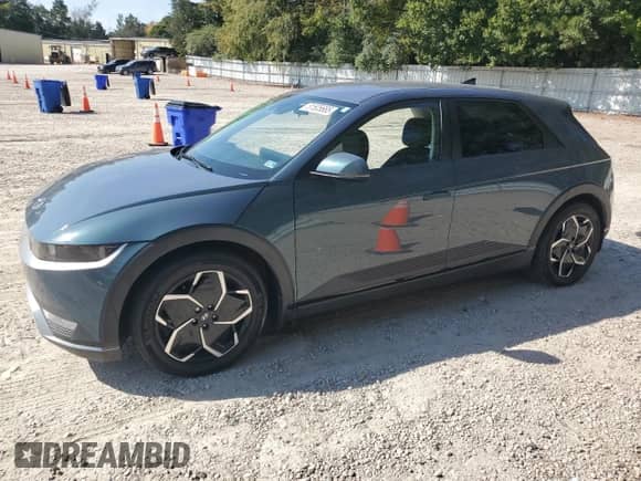2022 Hyundai Ioniq 5 SE с VIN KM8KMDAF7NU067245, выставлен на аукционе Copart как лот 81505665 с пробегом 59 867 миль миль и Списание • Salvage title. История ставок и продаж доступна на DreamBid. Изображение 1.