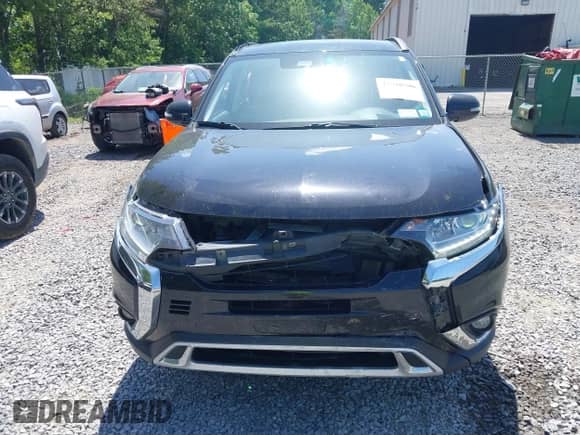 2020 Mitsubishi Outlander ES с VIN JA4AZ3A35LZ039956, выставлен на аукционе IAAI как лот 42570596 с пробегом 140 231 миль миль и . История ставок и продаж доступна на DreamBid. Изображение 12.