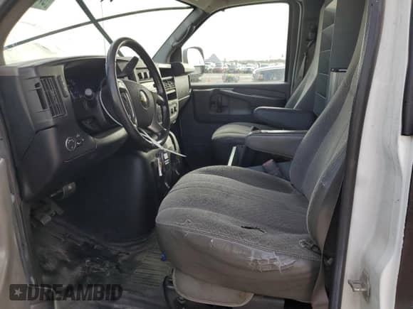 2012 Chevrolet City Express Cargo z VIN 1GCZGUCL3C1119675, wystawiony jako Copart lot #87606115 z przebiegiem 111 478 mil mil oraz Czysty tytuł • Clean title. Historia ofert i sprzedaży dostępna na DreamBid. Obrazek 7.