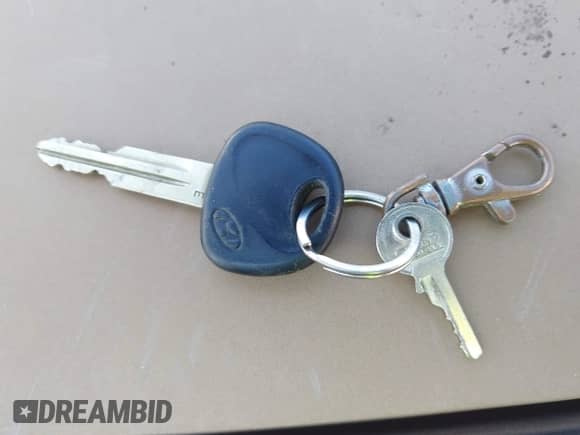 2003 Hyundai Santa Fe LX с VIN KM8SC73E83U537398, выставлен на аукционе IAAI как лот 42845627 с пробегом 169 377 миль миль и . История ставок и продаж доступна на DreamBid. Изображение 11.