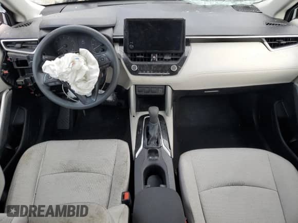 2024 Toyota Corolla Cross L с VIN 7MUAAABG7RV118984, выставлен на аукционе Copart как лот 69398675 с пробегом 32 565 миль миль и Списание • Salvage title. История ставок и продаж доступна на DreamBid. Изображение 8.