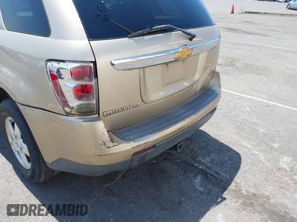 2007 Chevrolet Equinox LS with VIN 2CNDL23FX76031970, listed as a IAAI auction lot 42294373 with 183,901 mi miles and . Bid and sale history available at DreamBid. Image 6.