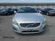 2012 Volvo S60 T5 с VIN YV1622FS0C2110820, выставлен на аукционе Copart как лот 81112215 с пробегом 137 951 миль миль и Списание • Salvage title. История ставок и продаж доступна на DreamBid. Изображение 5.