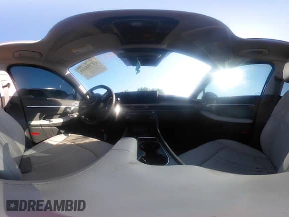 2024 Hyundai Sonata Limited с VIN KMHL54JJ7RA100466, выставлен на аукционе IAAI как лот 42793343 с пробегом 3 850 миль миль и . История ставок и продаж доступна на DreamBid. Изображение 19.