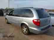 2005 Dodge Caravan SXT with VIN 2D4GP44L45R431950, listed as a IAAI auction lot 43445864 with 135,324 mi miles and . Bid and sale history available at DreamBid. Image 3.