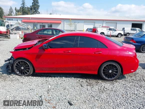 2016 Mercedes-Benz CLA 250 with VIN WDDSJ4GB3GN360886, listed as a IAAI auction lot 43153972 with 113,318 mi miles and . Bid and sale history available at DreamBid. Image 15.