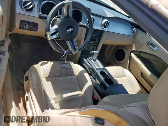 2007 Ford Mustang Deluxe with VIN 1ZVHT84N675321159, listed as a Copart auction lot 65097045 with 168,988 mi miles and Salvage title. Bid and sale history available at DreamBid. Image 8.