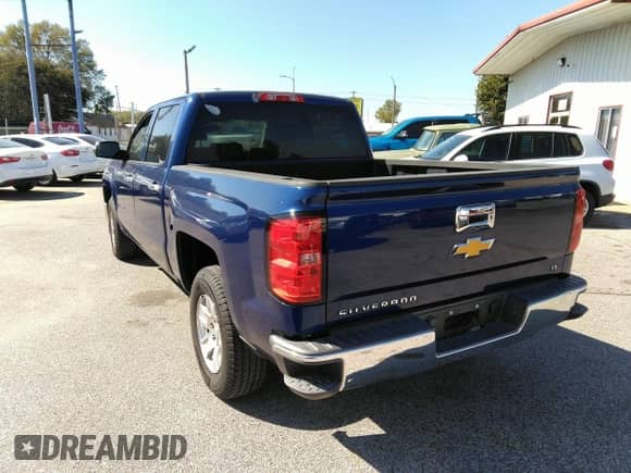 2014 Chevrolet Silverado 1500 LT with VIN 3GCPCREH4EG451282, listed as a IAAI auction lot 43481504 with 177,882 mi miles and . Bid and sale history available at DreamBid. Image 3.