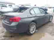 2016 BMW 3 Series 320i xDrive с VIN WBA8A3C55GK690199, выставлен на аукционе IAAI как лот 41204671 с пробегом 169 163 миль миль и . История ставок и продаж доступна на DreamBid. Изображение 4.