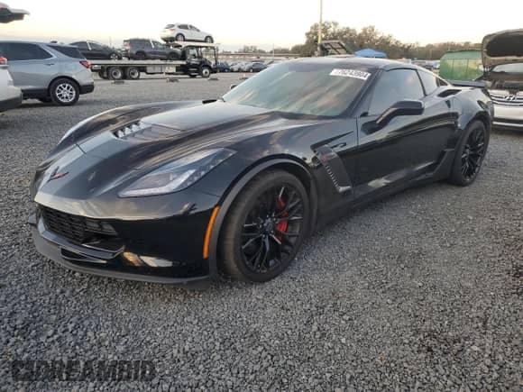 2015 Chevrolet Corvette Z06 2LZ с VIN 1G1YR2D64F5606585, выставлен на аукционе Copart как лот 76243904 с пробегом Не указан миль и Списание • Salvage title. История ставок и продаж доступна на DreamBid. Изображение 1.