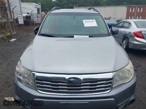 2009 Subaru Forester X with VIN JF2SH63659H759425, listed as a IAAI auction lot 39921368 with 216,092 mi miles and . Bid and sale history available at DreamBid. Image 12.