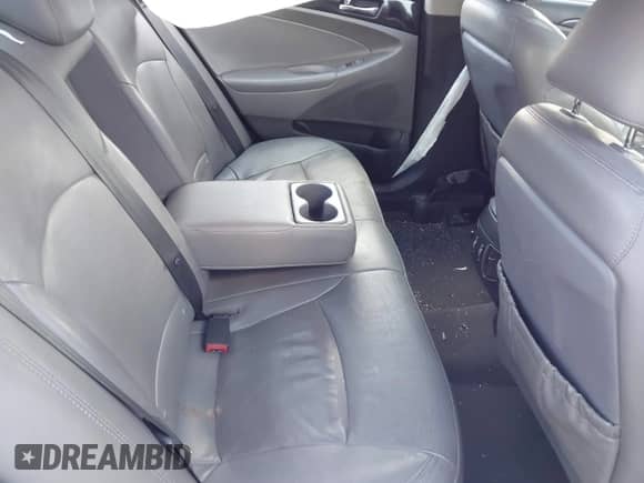 2012 Hyundai Sonata SE с VIN 5NPEC4AC7CH449440, выставлен на аукционе IAAI как лот 43144883 с пробегом 191 215 миль миль и . История ставок и продаж доступна на DreamBid. Изображение 8.