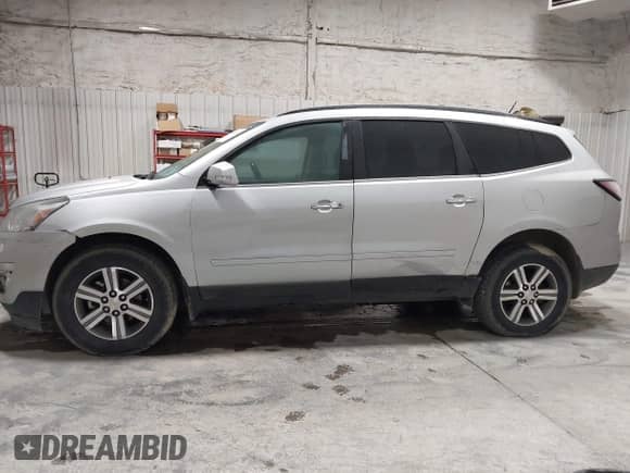 2016 Chevrolet Traverse LT z VIN 1GNKVGKD2GJ279059, wystawiony jako IAAI lot #43316781 z przebiegiem 96 018 mil mil oraz . Historia ofert i sprzedaży dostępna na DreamBid. Obrazek 14.