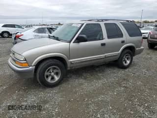 2000 Chevrolet Blazer LT с VIN 1GNCS13W2Y2397280, выставлен на аукционе Copart как лот 81970654 с пробегом 154 674 миль миль и Списание • Salvage title. История ставок и продаж доступна на DreamBid. Изображение 1.