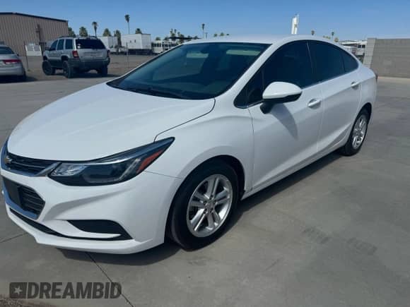 2016 Chevrolet Cruze LT z VIN 1G1BE5SM5G7252649, wystawiony jako Copart lot #83933145 z przebiegiem 41 005 mil mil oraz Szkoda całkowita • Salvage title. Historia ofert i sprzedaży dostępna na DreamBid. Obrazek 2.