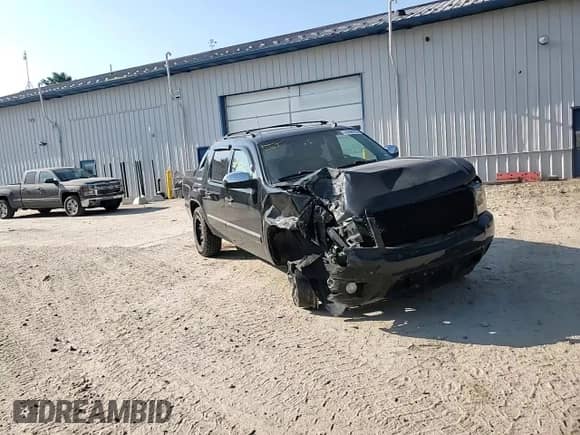 2012 Chevrolet Avalanche LTZ with VIN 3GNTKGE76CG127722, listed as a Copart auction lot 66956915 with 113,355 mi miles and Salvage title. Bid and sale history available at DreamBid. Image 14.