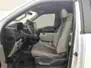 2018 Ford F-150 XL z VIN 1FTFX1EG3JFA35891, wystawiony jako Copart lot #86125895 z przebiegiem 126 849 mil mil oraz Czysty tytuł • Clean title. Historia ofert i sprzedaży dostępna na DreamBid. Obrazek 7.