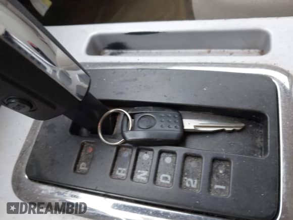 2008 Mercury Mariner with VIN 4M2CU91Z88KJ01185, listed as a IAAI auction lot 41778434 with 165,654 mi miles and . Bid and sale history available at DreamBid. Image 11.