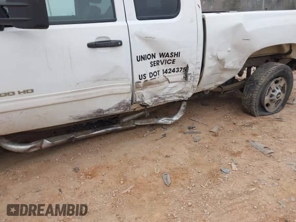 2011 Chevrolet Silverado 2500HD LT с VIN 1GC2KXCG6BZ116192, выставлен на аукционе IAAI как лот 41540802 с пробегом 357 083 миль миль и . История ставок и продаж доступна на DreamBid. Изображение 6.