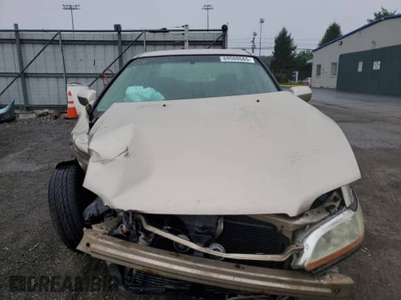 2000 Honda Accord SE with VIN 1HGCG6691YA098979, listed as a Copart auction lot 69508685 with Not provided miles and Salvage title. Bid and sale history available at DreamBid. Image 5.