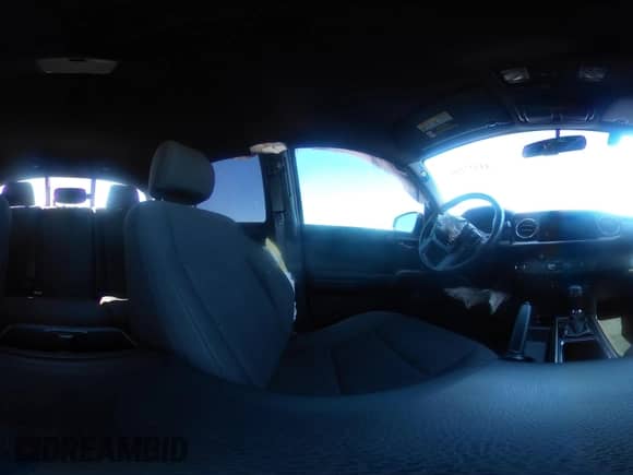 2017 Toyota Tacoma SR5 with VIN 3TMAZ5CNXHM039069, listed as a IAAI auction lot 43327290 with 84,511 mi miles and . Bid and sale history available at DreamBid. Image 18.