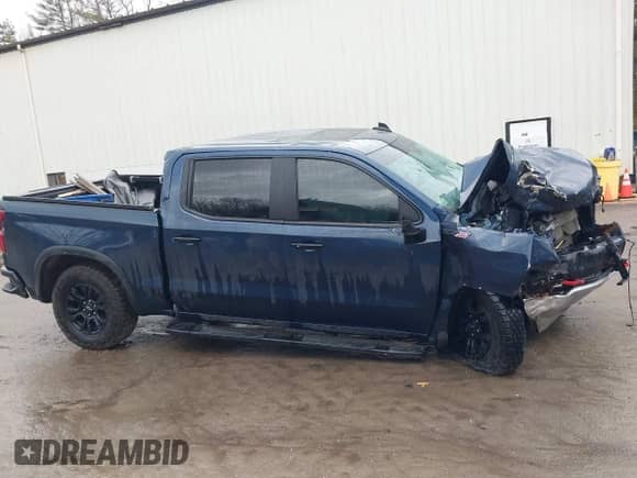 2023 Chevrolet Silverado 1500 ZR2 с VIN 3GCUDHEL1PG256094, выставлен на аукционе IAAI как лот 41940621 с пробегом Не указан миль и . История ставок и продаж доступна на DreamBid. Изображение 13.