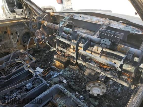 2007 Dodge RAM с VIN 3D6WH48A87G791191, выставлен на аукционе Copart как лот 73402684 с пробегом Не указан миль и Списание • Salvage title. История ставок и продаж доступна на DreamBid. Изображение 8.