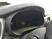 2016 Kia Sorento EX z VIN 5XYPHDA55GG008916, wystawiony jako Copart lot #81569785 z przebiegiem Nie podano mil oraz Szkoda całkowita • Salvage title. Historia ofert i sprzedaży dostępna na DreamBid. Obrazek 9.