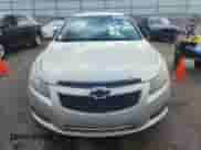 2013 Chevrolet Cruze 2LT с VIN 1G1PE5SB4D7127576, выставлен на аукционе Copart как лот 82352185 с пробегом 277 798 миль миль и Списание • Salvage title. История ставок и продаж доступна на DreamBid. Изображение 5.