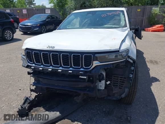 2023 Jeep Grand Cherokee Altitude с VIN 1C4RJHAG6PC514510, выставлен на аукционе IAAI как лот 42764139 с пробегом Не указан миль и . История ставок и продаж доступна на DreamBid. Изображение 13.