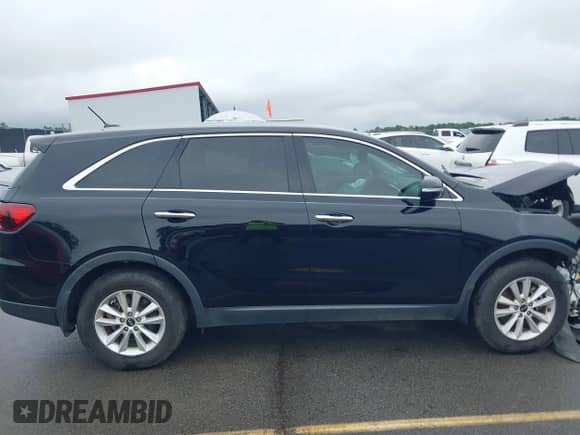 2019 Kia Sorento LX с VIN 5XYPG4A32KG509112, выставлен на аукционе IAAI как лот 43051500 с пробегом 120 399 миль миль и . История ставок и продаж доступна на DreamBid. Изображение 13.