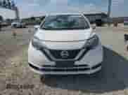 2017 Nissan Note SV z VIN 3N1CE2CP5HL376049, wystawiony jako Copart lot #84644615 z przebiegiem 149 973 mil mil oraz Czysty tytuł • Clean title. Historia ofert i sprzedaży dostępna na DreamBid. Obrazek 5.