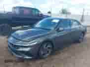 2025 Hyundai Elantra SEL Convenience с VIN KMHLS4DG5SU920820, выставлен на аукционе IAAI как лот 43276415 с пробегом 13 387 миль миль и . История ставок и продаж доступна на DreamBid. Изображение 2.