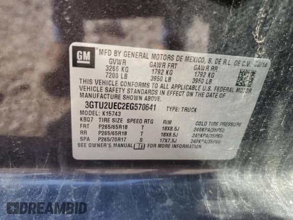 2014 GMC Sierra 1500 SLE z VIN 3GTU2UEC2EG570641, wystawiony jako Copart lot #68998245 z przebiegiem 140 140 mil mil oraz Nie do naprawy • Non repairable. Historia ofert i sprzedaży dostępna na DreamBid. Obrazek 12.