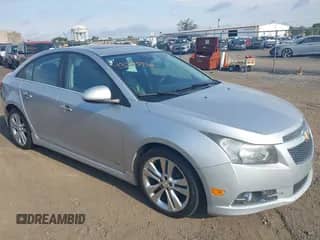 2014 Chevrolet Cruze LTZ with VIN 1G1PG5SB7E7306643, listed as a IAAI auction lot 43295958 with 142,608 mi miles and . Bid and sale history available at DreamBid. Image 1.