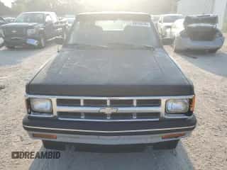 1993 Chevrolet Blazer LS с VIN 1GNCT18W9P0129018, выставлен на аукционе Copart как лот 69456244 с пробегом 93 296 миль миль и Чистый • Clean title. История ставок и продаж доступна на DreamBid. Изображение 5.