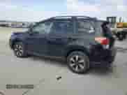 2018 Subaru Forester Premium z VIN JF2SJAEC2JH459520, wystawiony jako Copart lot #71780915 z przebiegiem 61 914 mil mil oraz Szkoda całkowita • Salvage title. Historia ofert i sprzedaży dostępna na DreamBid. Obrazek 2.