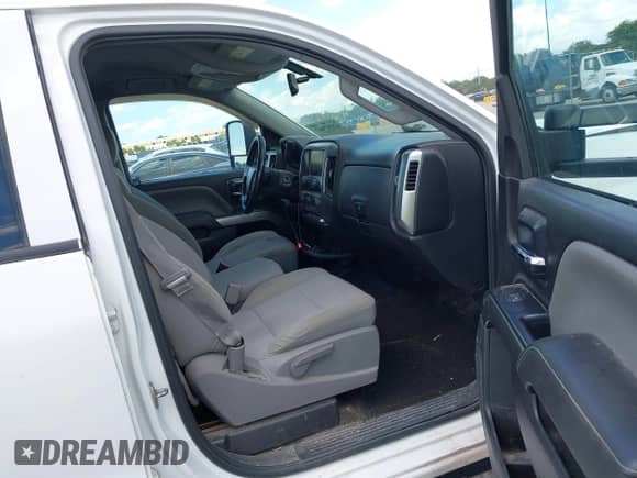 2014 Chevrolet Silverado 1500 LT with VIN 1GCRCREH6EZ351810, listed as a IAAI auction lot 42257907 with 235,598 mi miles and . Bid and sale history available at DreamBid. Image 5.