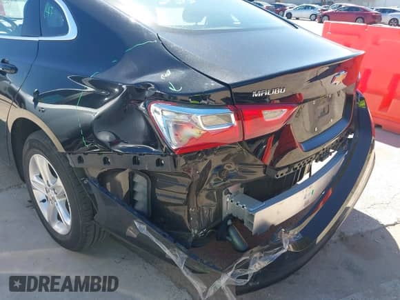 2024 Chevrolet Malibu LT с VIN 1G1ZD5ST9RF129941, выставлен на аукционе IAAI как лот 43495535 с пробегом 48 061 миль миль и . История ставок и продаж доступна на DreamBid. Изображение 6.