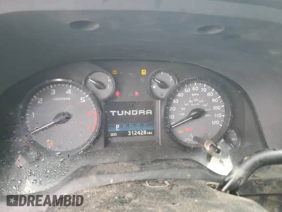 2014 Toyota Tundra SR with VIN 5TFRM5F16EX068715, listed as a Copart auction lot 90614305 with 312,428 mi miles and Clean title. Bid and sale history available at DreamBid. Image 9.