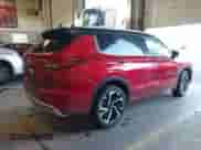 2023 Mitsubishi Outlander SEL z VIN JA4J4VA86PZ007318, wystawiony jako IAAI lot #41393202 z przebiegiem 18 116 mil mil oraz . Historia ofert i sprzedaży dostępna na DreamBid. Obrazek 4.