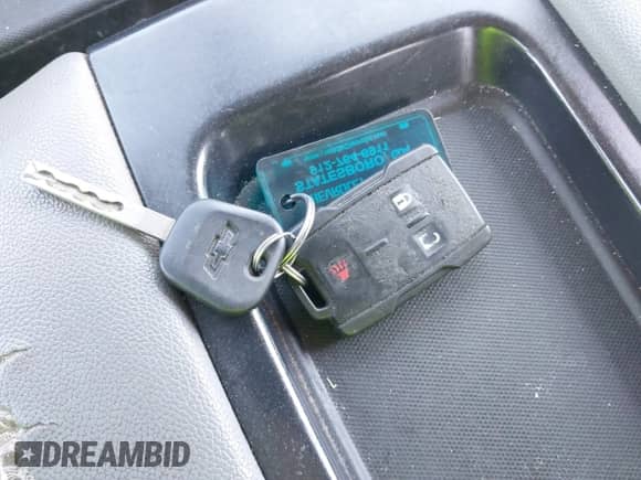 2017 Chevrolet Silverado 1500 Custom с VIN 1GCRCPEC6HZ290147, выставлен на аукционе IAAI как лот 42013613 с пробегом 179 079 миль миль и . История ставок и продаж доступна на DreamBid. Изображение 11.