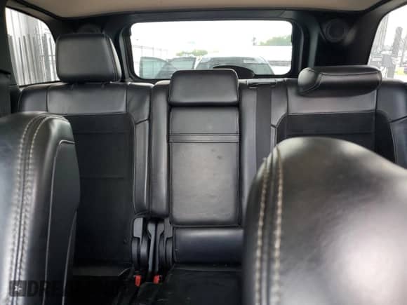 2012 Jeep Grand Cherokee SRT-8 z VIN 1C4RJFDJ9CC297461, wystawiony jako Copart lot #69259795 z przebiegiem Nie podano mil oraz Czysty tytuł • Clean title. Historia ofert i sprzedaży dostępna na DreamBid. Obrazek 10.