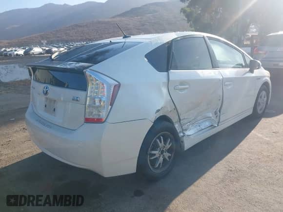 2010 Toyota Prius III with VIN JTDKN3DU8A0061669, listed as a IAAI auction lot 43341726 with 212,911 mi miles and . Bid and sale history available at DreamBid. Image 4.