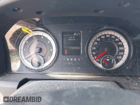 2017 Ram 1500 Express с VIN 1C6RR7FT4HS798744, выставлен на аукционе IAAI как лот 42438789 с пробегом 215 265 миль миль и . История ставок и продаж доступна на DreamBid. Изображение 7.