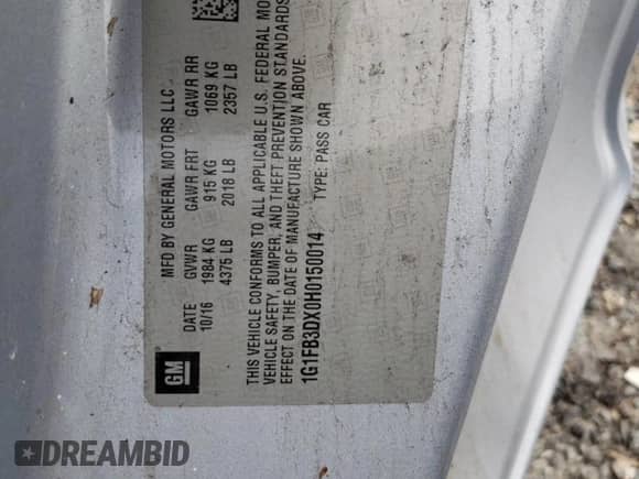 2017 Chevrolet Camaro 1LT z VIN 1G1FB3DX0H0150014, wystawiony jako Copart lot #57067995 z przebiegiem 39 725 mil mil oraz Szkoda całkowita • Salvage title. Historia ofert i sprzedaży dostępna na DreamBid. Obrazek 12.