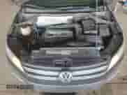 2013 Volkswagen Tiguan S с VIN WVGAV7AX4DW536457, выставлен на аукционе Copart как лот 90461285 с пробегом 148 827 миль миль и Чистый • Clean title. История ставок и продаж доступна на DreamBid. Изображение 11.