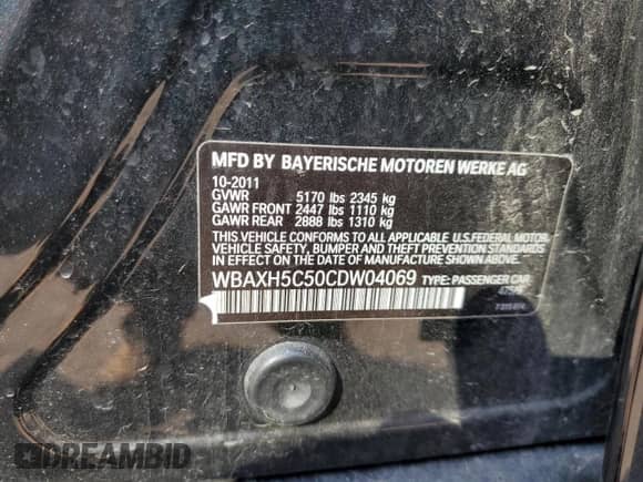 2012 BMW 5 Series 528i xDrive с VIN WBAXH5C50CDW04069, выставлен на аукционе Copart как лот 67072365 с пробегом 104 059 миль миль и Чистый • Clean title. История ставок и продаж доступна на DreamBid. Изображение 13.