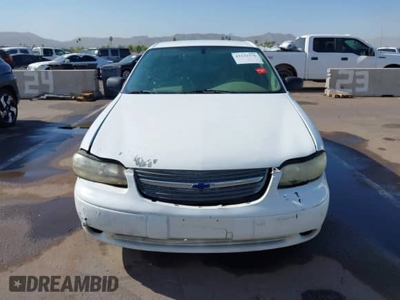 2005 Chevrolet Malibu Classic z VIN 1G1ND52F85M103135, wystawiony jako IAAI lot #43132176 z przebiegiem 161 526 mil mil oraz . Historia ofert i sprzedaży dostępna na DreamBid. Obrazek 12.