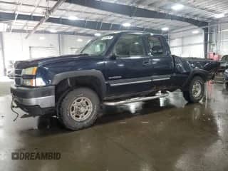2006 Chevrolet Silverado 2500HD LT3 z VIN 1GCHK29U66E156134, wystawiony jako Copart lot #67058635 z przebiegiem 196 586 mil mil oraz Nie do naprawy • Non repairable. Historia ofert i sprzedaży dostępna na DreamBid. Obrazek 1.